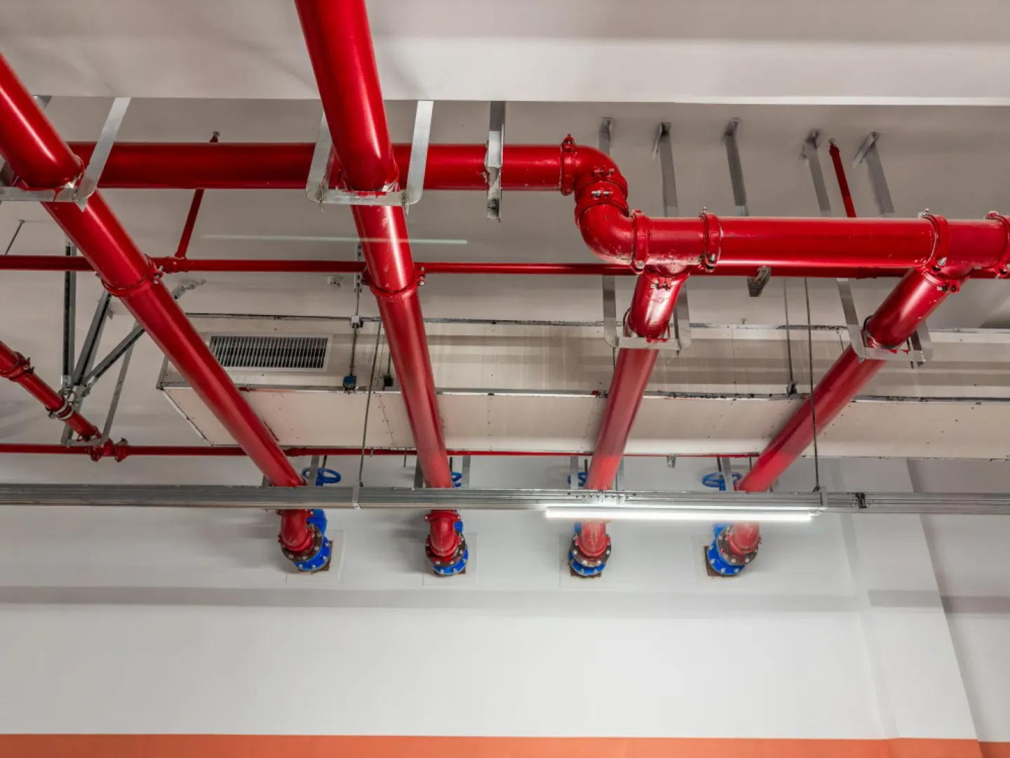 How Industrial Fire Protection Systems Safeguard Your Business Infrastructure